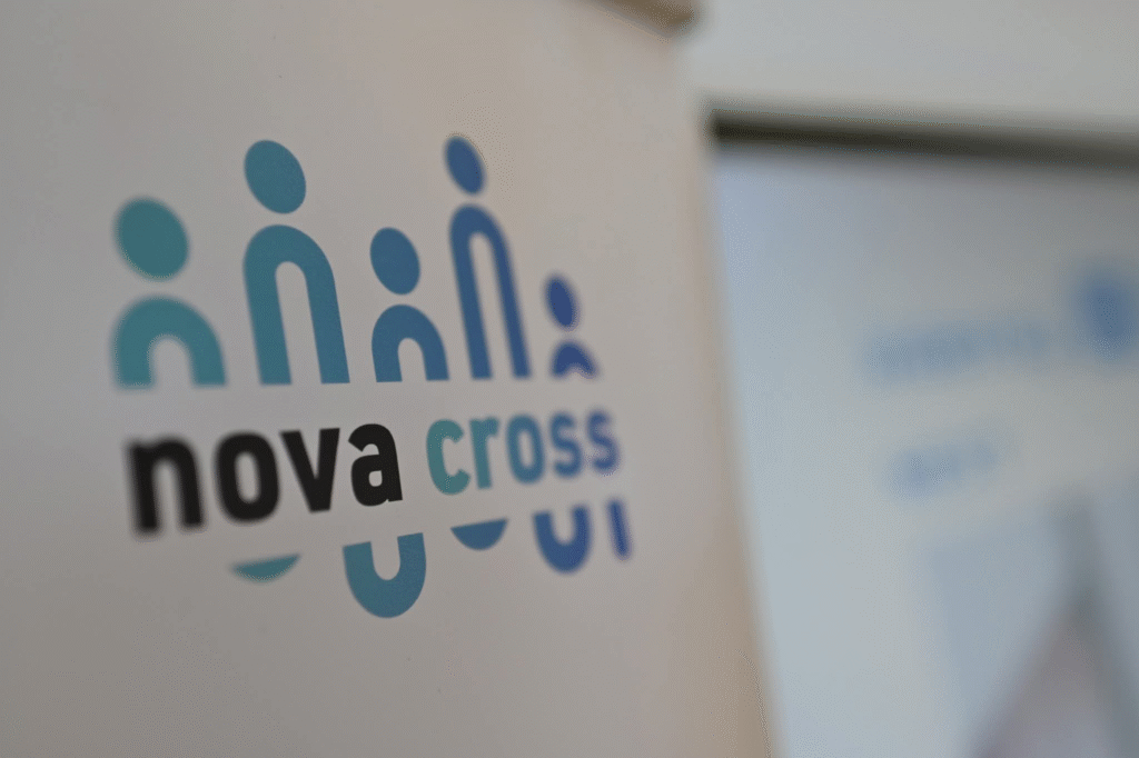 NOVA-CROSS